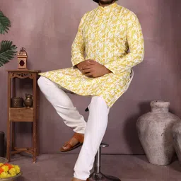 ROOP MISHREE Men Printed Regular Pure Cotton Kurta with Pyjamas image 4