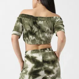 Campus Sutra Olive Green Printed Crop Top Shorts Set image 2