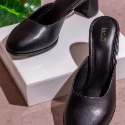 Inc.5 Women's Black Mule Shoes image 1