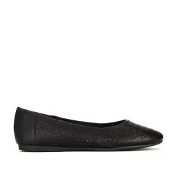 Bata Women's Black Flat Ballets image 1