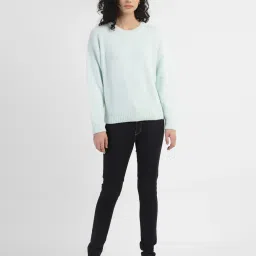 levi's Women's Solid Crew Neck Sweater image 5