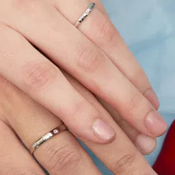 Zavya 92.5 Sterling Silver Adjustable Couple Ring in Rhodium-Plating image 2