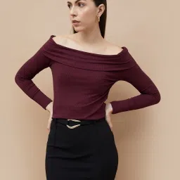 Code by Lifestyle Maroon Plain Top image 1