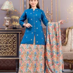 Aarika Girls Blue Embroidered Kurti Set-picture-23
