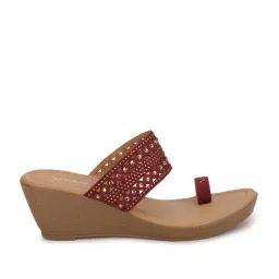 Bata Women's Maroon Toe Ring Wedges image 2