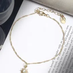 Accessorize London Women's Golden (Single Piece) Twisted Chain Sparkle Star Anklet-image-86