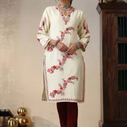 House of Chikankari Beige HOC Crafts Aari Embroidered Woollen Solid Women's Long Kurta-picture-28