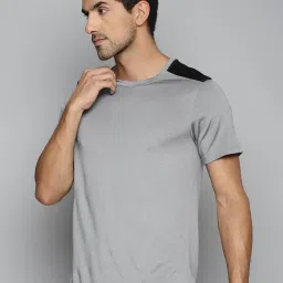ALCIS Grey Round Neck T-Shirt image 3