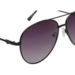 MacV Black Polarised and UV Protected Lens Aviator Unisex Sunglasses image 4