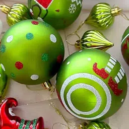 Little Surprise Box Multi Vintage & Imperial XMAS Tree decoration set image 2