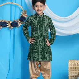 Vastramay Full Sleeves Bandhani Kurta & Patiala Set - Green-image-70