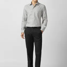 Van Heusen Men Vertical Striped Spread Collar Cotton Formal Shirt image 5