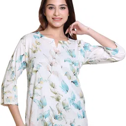 Ogarti Women Floral Printed Round Neck Top-image-12