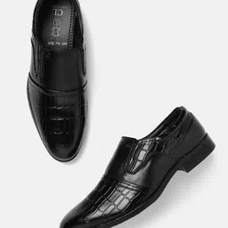 Carlton London Men Textured Leather Formal Slip-On Shoes image 1