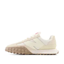 New Balance Men's Beige Casual Sneakers image 2