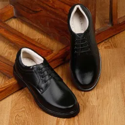 Louis Stitch Men's Obsidian Black Derby Shoes image 1