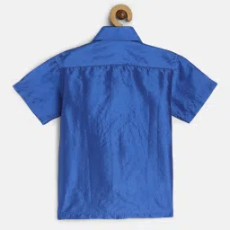 THANGAMAGAN Kids Royal Blue Solid Shirt image 2