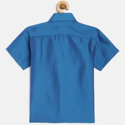 THANGAMAGAN Kids Blue Solid Shirt image 2