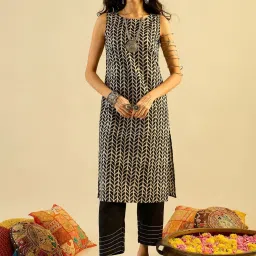 Indo Era Black Cotton Printed Straight Kurta image 1