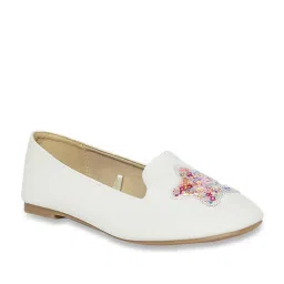 Pantaloons Junior White Flat Ballets image 2