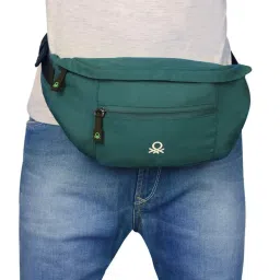 United Colors of Benetton Augustus Bottle Green Solid Waist Pouch image 2