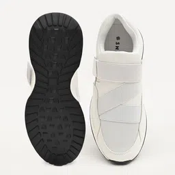 Snitch Men Sneakers image 2