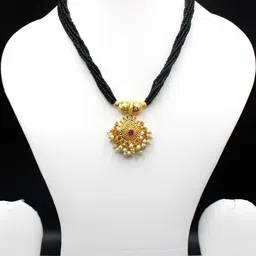colour our dreams Maharashtrian Tanmaniya Wedding marathi Mani Mala Thushi Mangalsutra for Women image 3