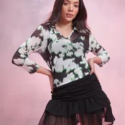 DressBerry Netted Floral Print Top with a Camisole-picture-26