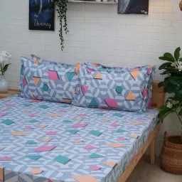 Ariana Blue Microfibre 120 TC Queen Bedsheet with 2 Pillow Covers image 2