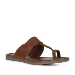 Bata Men's Tan Toe Ring Sandals image 1