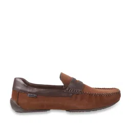 Mochi Men's Tan Casual Loafers image 1