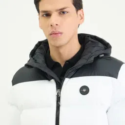 Gant Men Regular Fit White Block Padded Jacket image 3