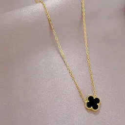 DIVASTRI Clover Stainless Steel Gold-Plated Floral Anti-Tarnish Pendants With Chains image 4