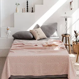 JC HOME Pink & White Geometric AC Room 350 GSM Single Bed Quilt-picture-39
