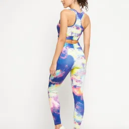 Clovia Multicolor Slim Fit Sports Set image 2