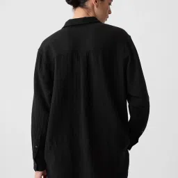 GAP Black Cotton Solid Long Sleeves Shirt image 2