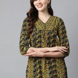 Cottinfab Yellow & Black Abstract Top image 1