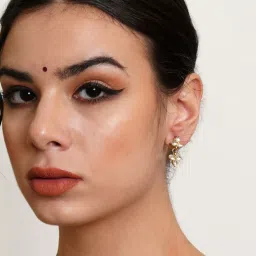 Karatcart Handcrafted Kundan Stud & Drop Earrings - Set of 3 image 2