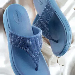 Red Tape Women's Navy Flip Flops image 1