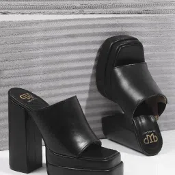 The White Pole Women's Black Casual Sandals image 1