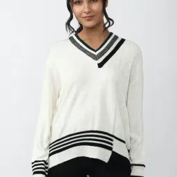 Forever 21 White Regular Fit Sweater-image-10