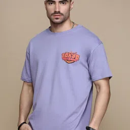 Chennis Men Printed Slim Fit T-shirt image 2