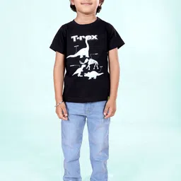 KiddoPanti Boys Printed T-Shirt With Trousers-picture-15