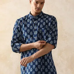 Moara Floral Printed Mandarin Collar Straight Cotton Short Kurta-picture-13