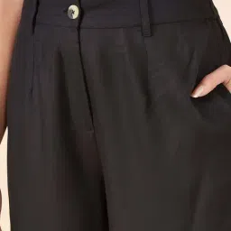 Akkriti by Pantaloons Black Solid Pant image 5