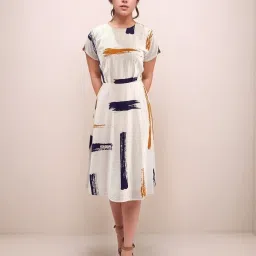 Zink London White Fitted Printed Dress image 1