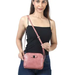 Toteteca Pink Textured Medium Sling Handbag image 2