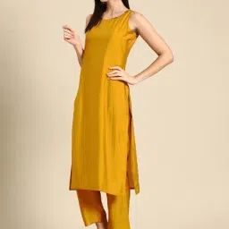 gerua by libas Libas Mustard Straight Fit Kurta Pant Set With Dupatta image 3