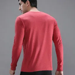Crocodile Red Cotton Solid Slim Fit T-Shirt image 2