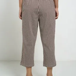 Dreamz by Pantaloons White Printed Capris image 2